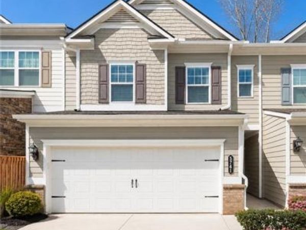 5741 Silver Lake Drive , Mableton, GA 30126
