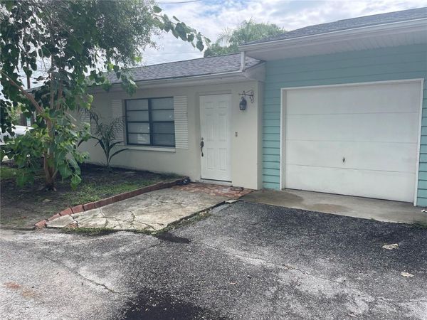 639 MICHIGAN BOULEVARD , Unit 1700, DUNEDIN, FL 34698