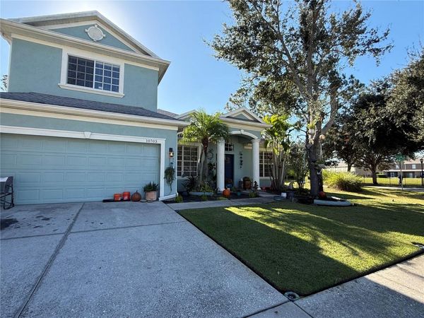 10703 BANFIELD DRIVE , RIVERVIEW, FL 33579