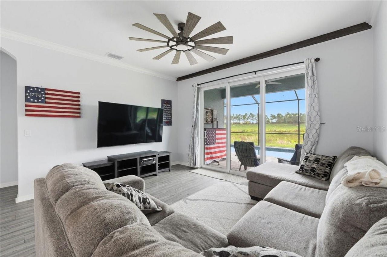 6525 Great Bear Drive, Lakeland, FL 33805 Photo