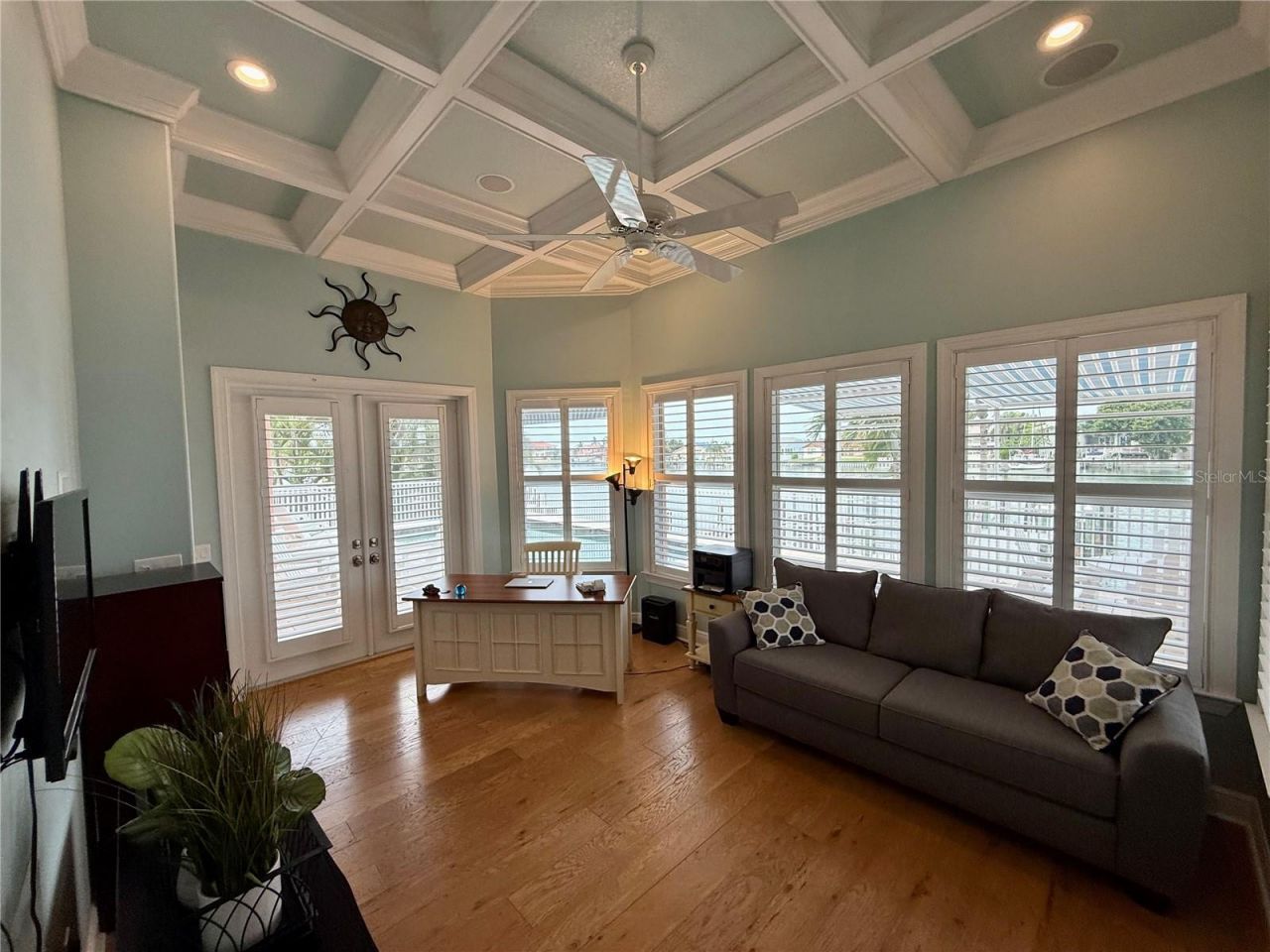 2216 Donato Drive, Belleair Beach, FL 33786 Photo