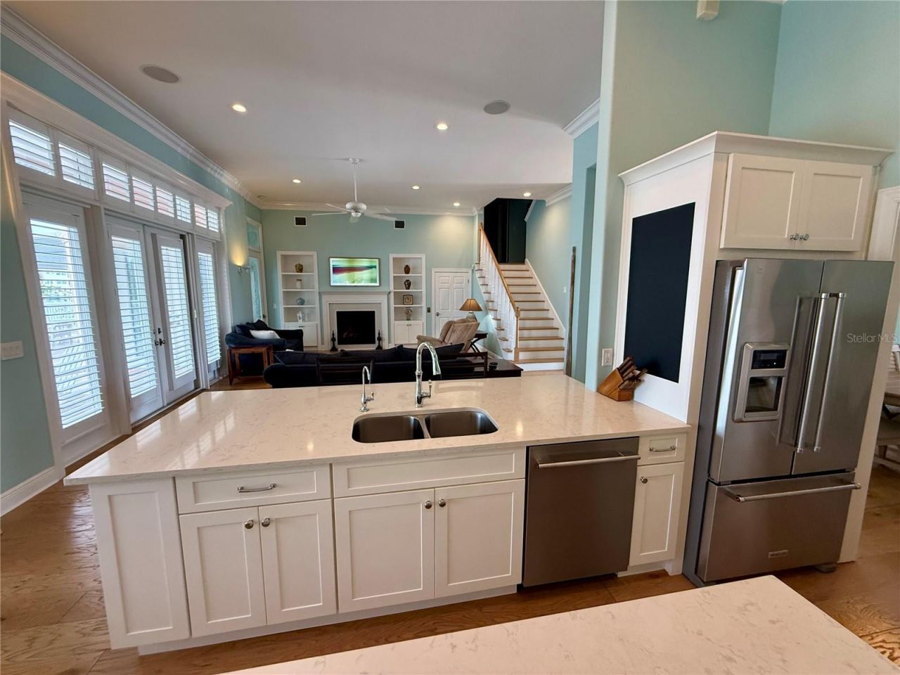 2216 Donato Drive, Belleair Beach, FL 33786 Photo