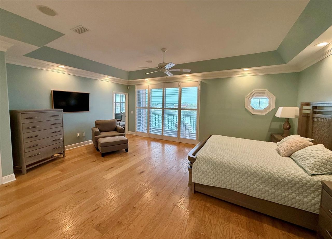 2216 Donato Drive, Belleair Beach, FL 33786 Photo