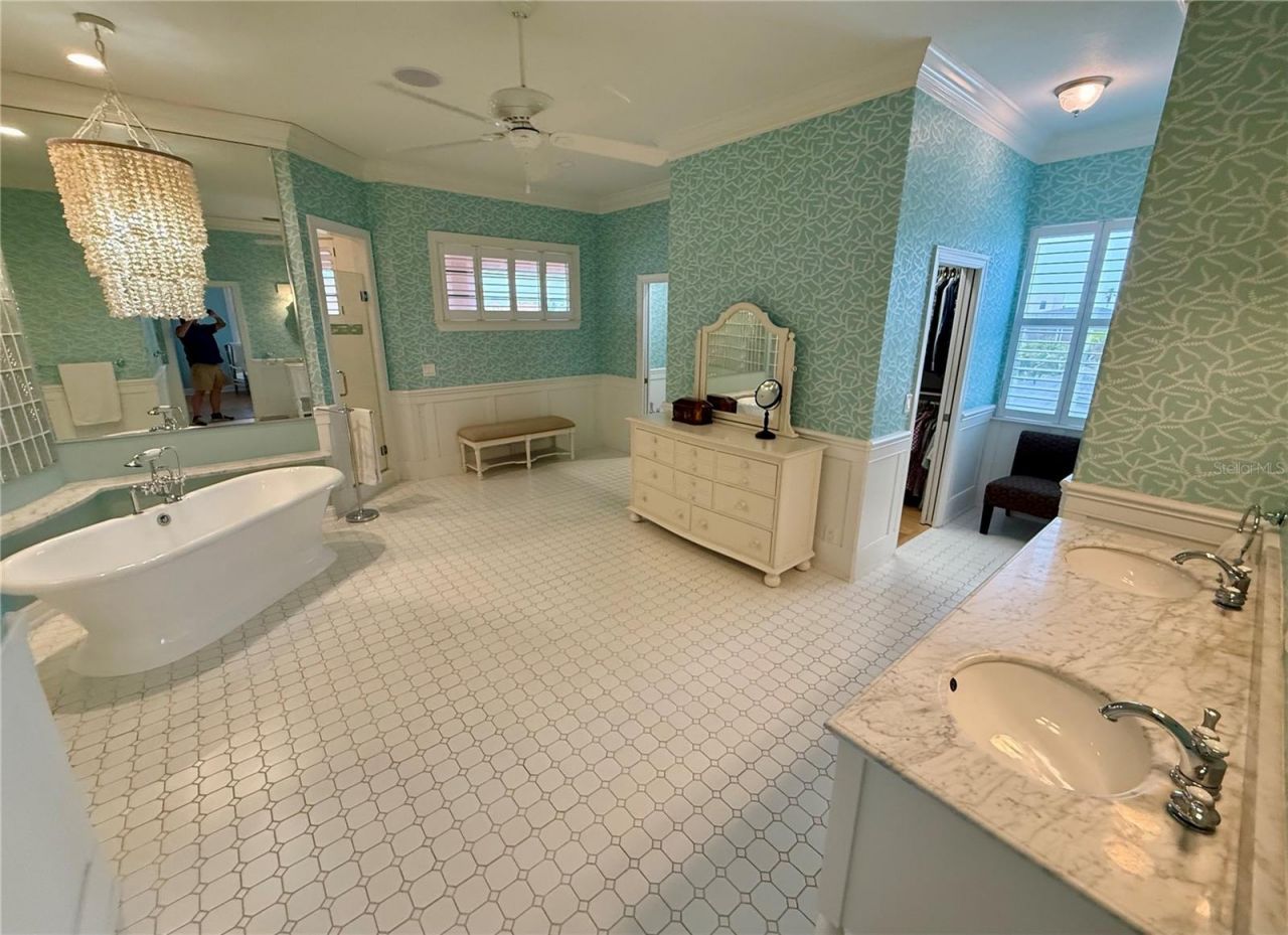 2216 Donato Drive, Belleair Beach, FL 33786 Photo