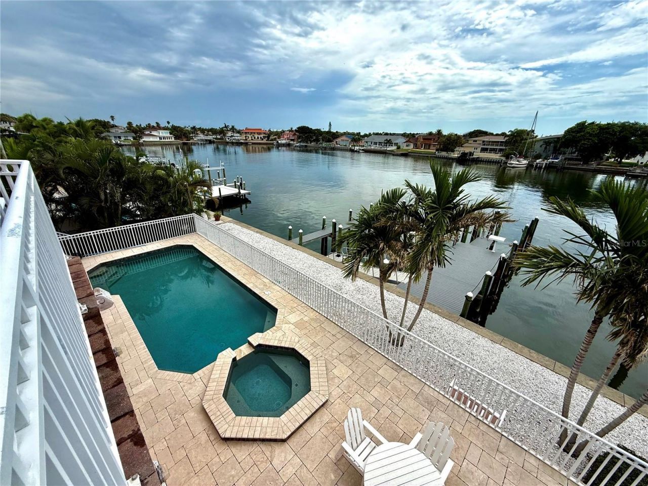 2216 Donato Drive, Belleair Beach, FL 33786 Photo