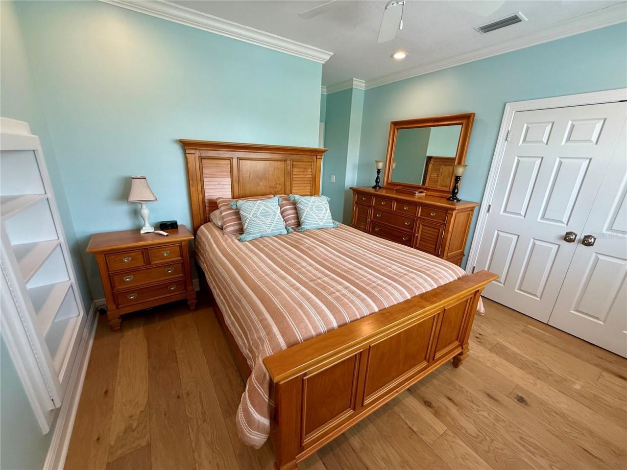 2216 Donato Drive, Belleair Beach, FL 33786 Photo