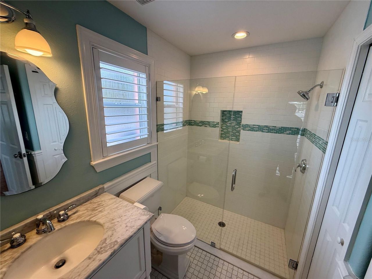 2216 Donato Drive, Belleair Beach, FL 33786 Photo