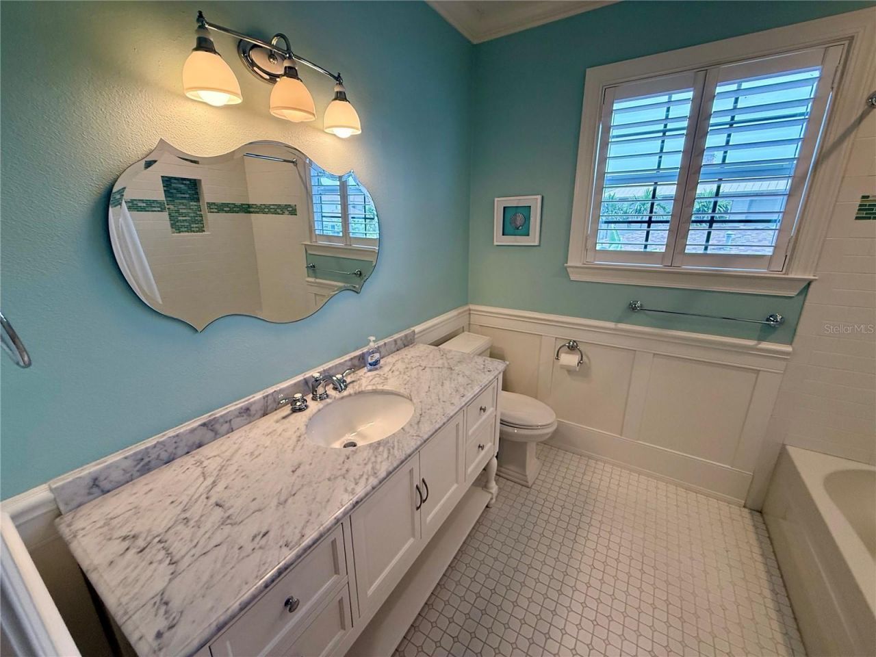 2216 Donato Drive, Belleair Beach, FL 33786 Photo