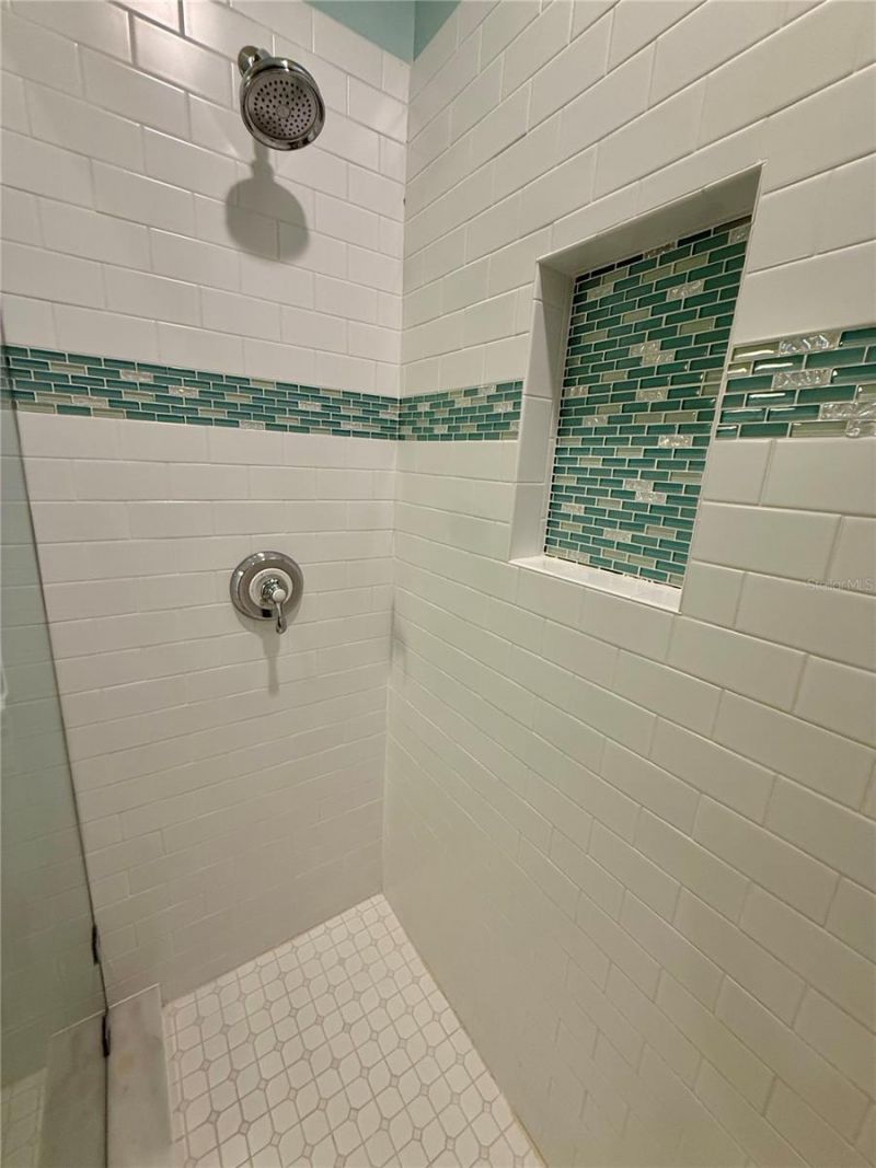 2216 Donato Drive, Belleair Beach, FL 33786 Photo