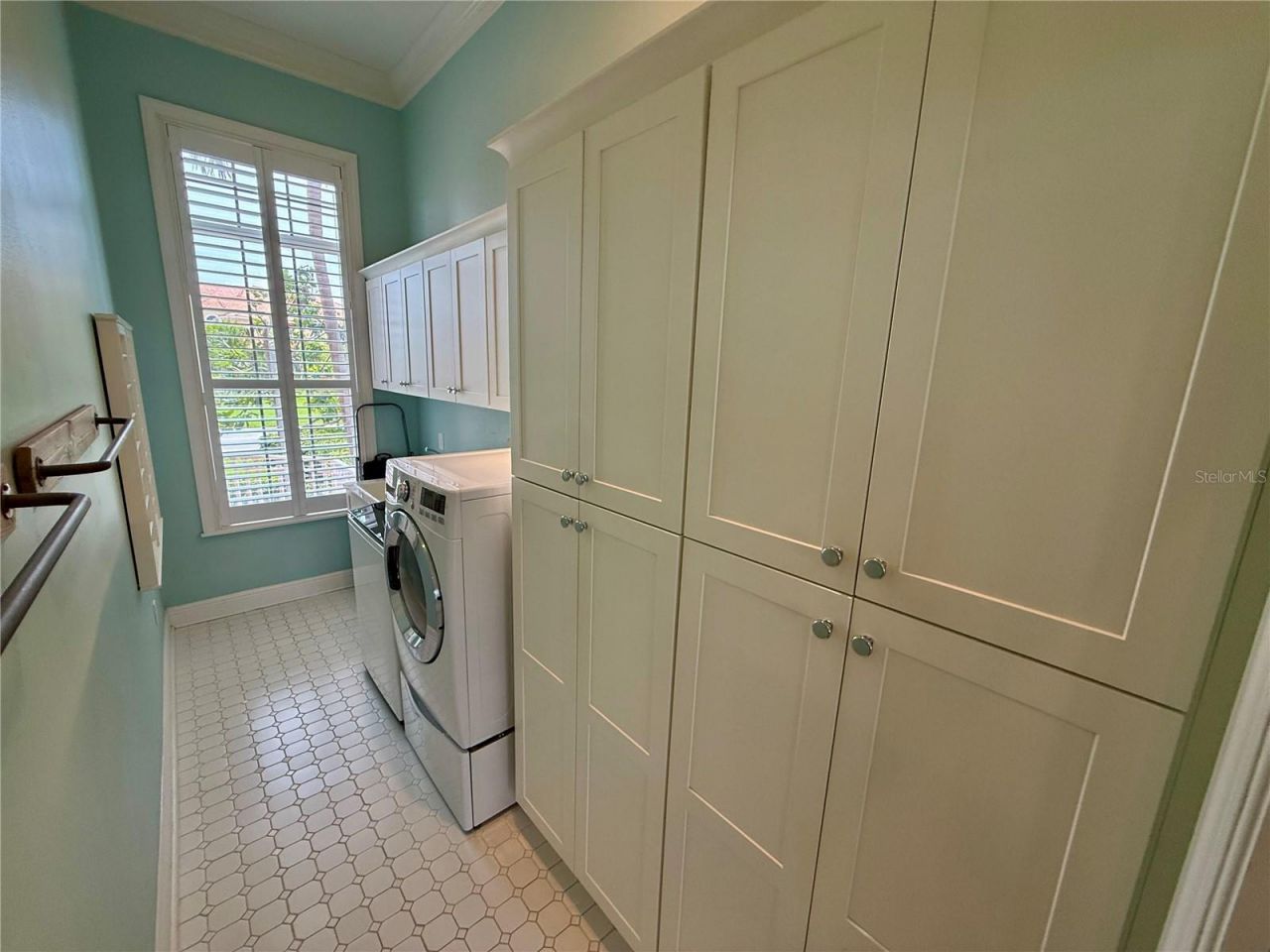 2216 Donato Drive, Belleair Beach, FL 33786 Photo