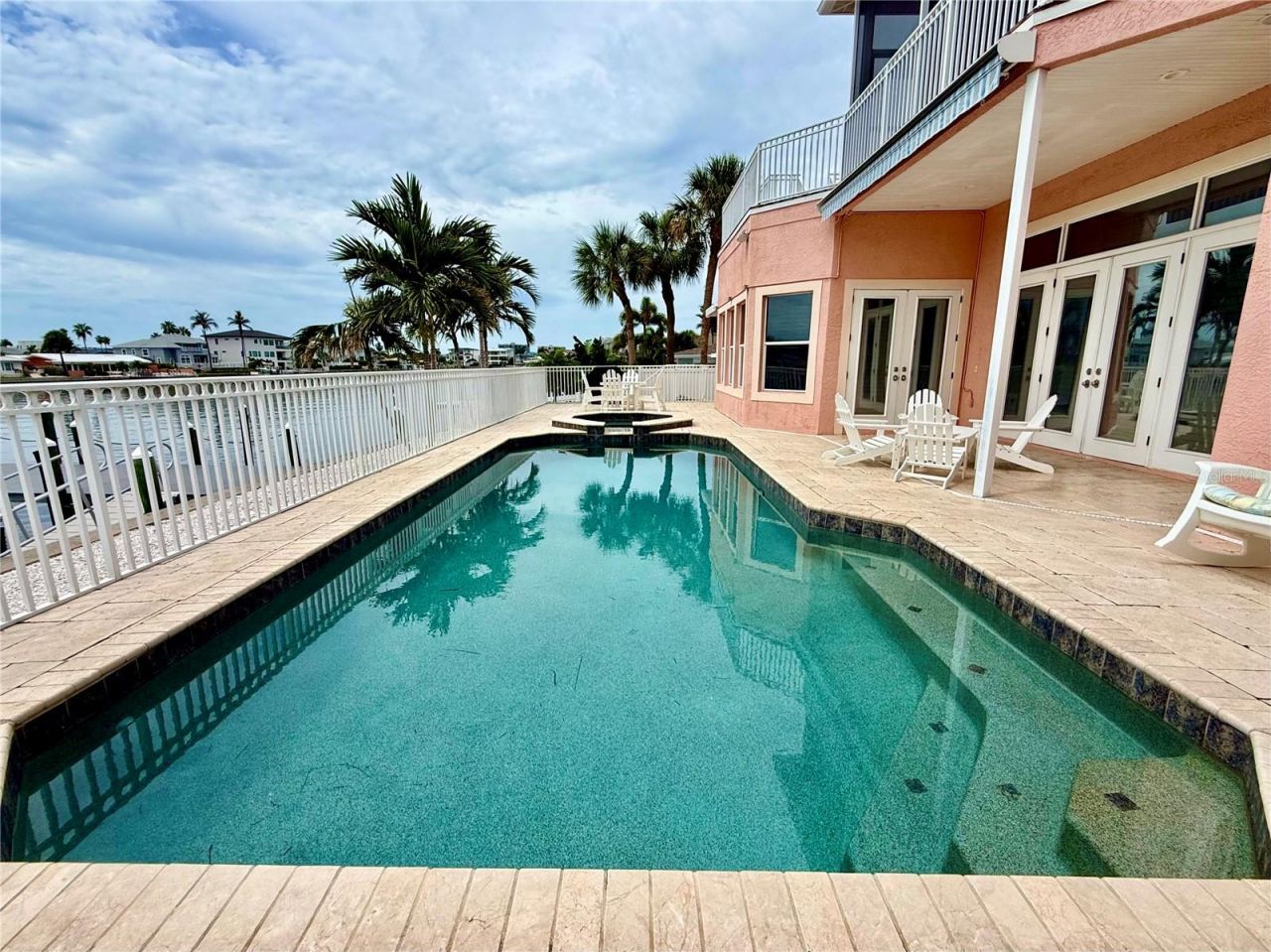 2216 Donato Drive, Belleair Beach, FL 33786 Photo