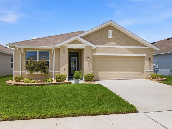 33731 HAMILTON HILL LANE, WESLEY CHAPEL, FL 33545