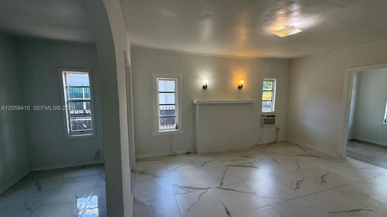 836 NW 29th Ter, Miami, FL 33127 Photo