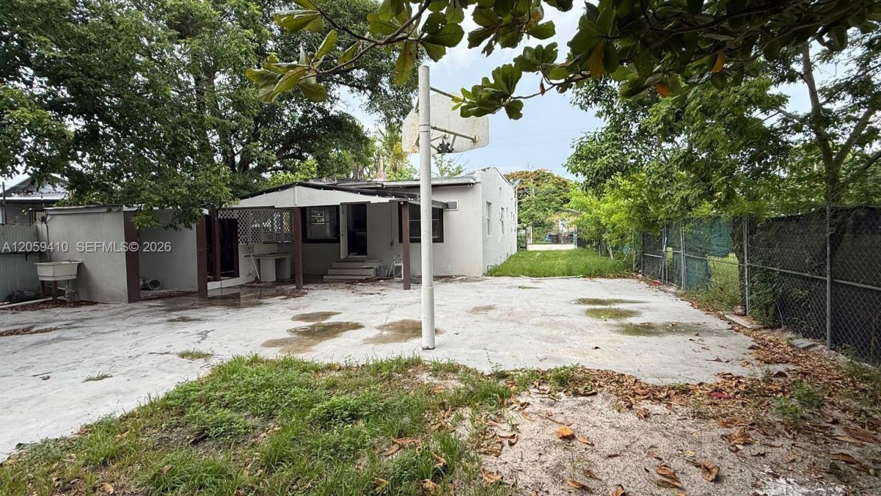 836 NW 29th Ter , Miami, FL 33127 Photo