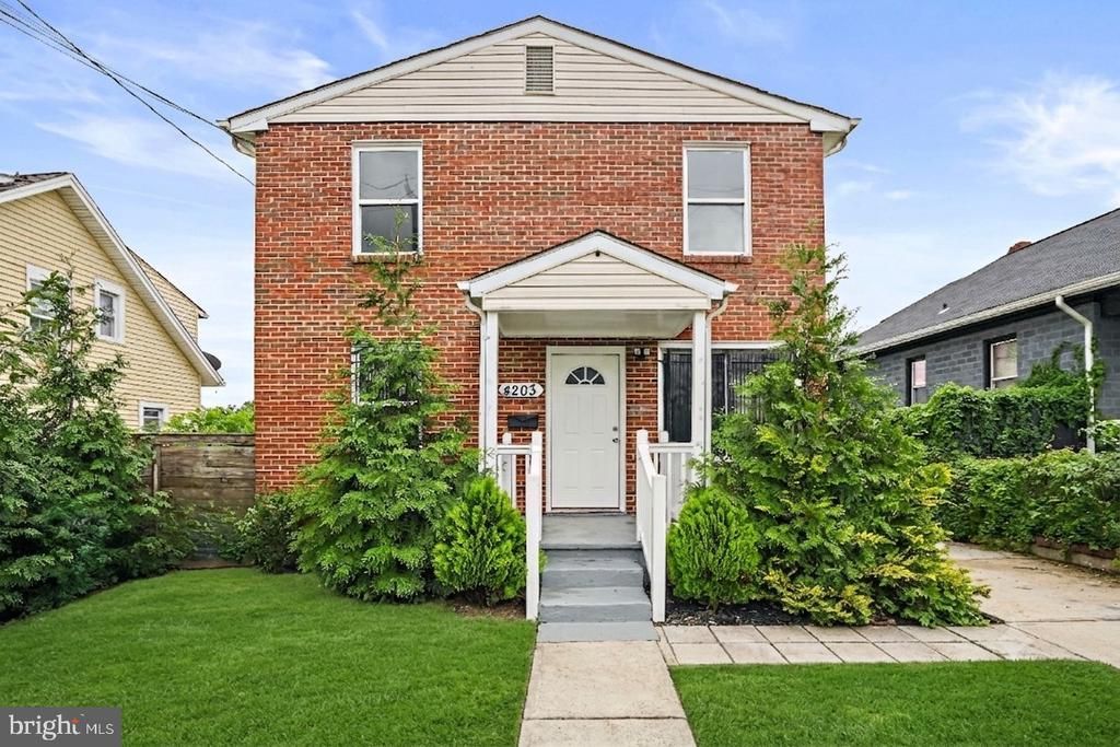 4203 SHELL STREET , CAPITOL HEIGHTS, MD 20743