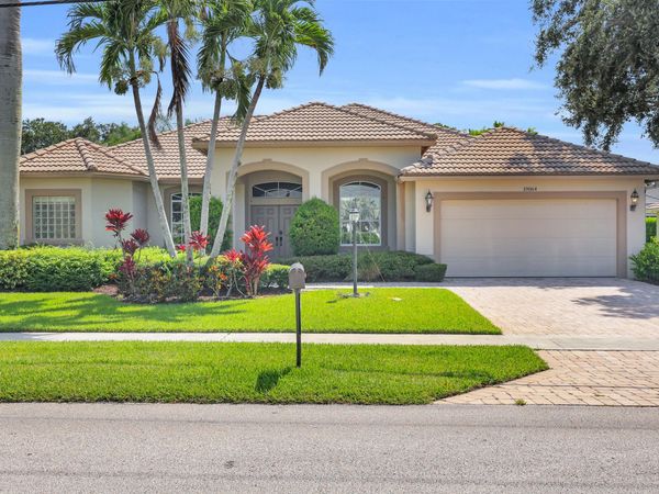 19064 SE Jupiter River Drive, Jupiter, FL 33458