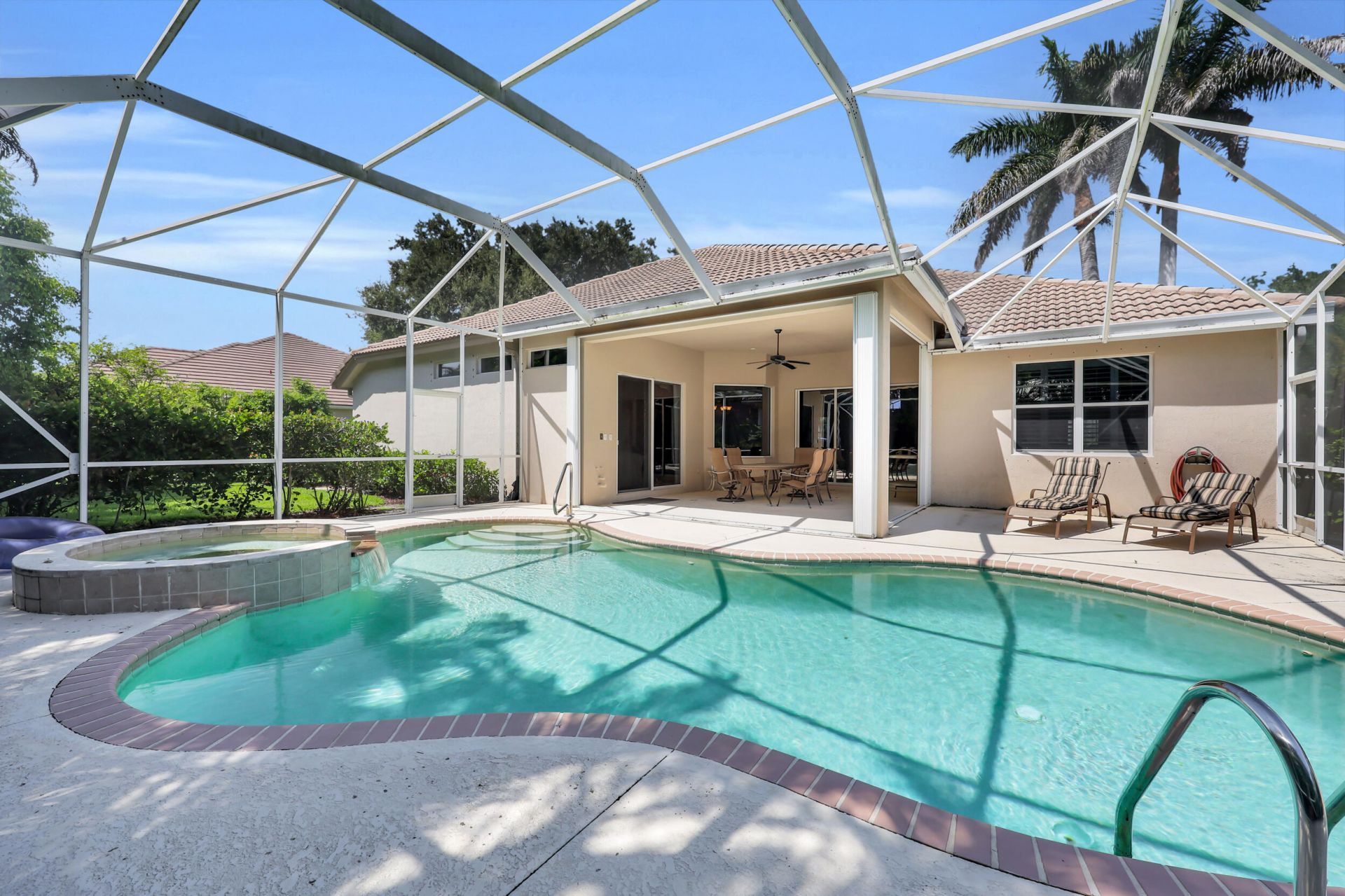 19064 SE Jupiter River Drive, Jupiter, FL 33458 Photo