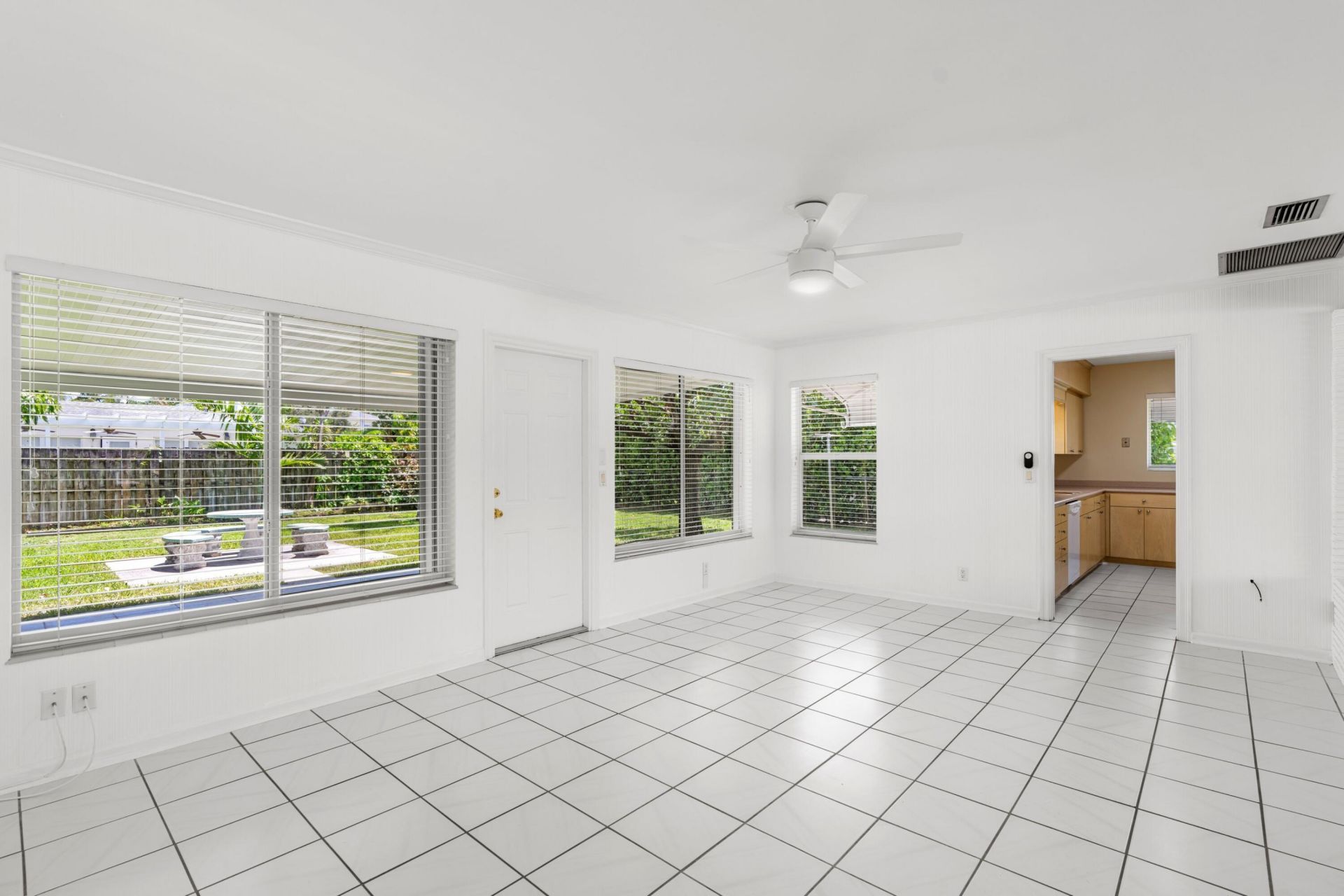 360 Palmetto Street, West Palm Beach, FL 33405 Photo
