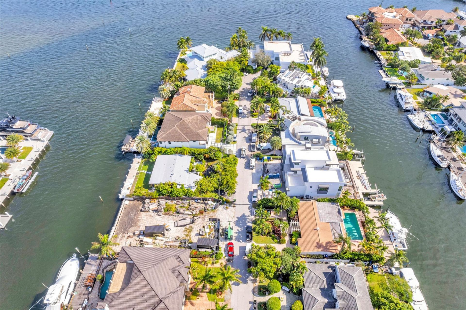 1725 SE 13th Street, Fort Lauderdale, FL 33316 Photo