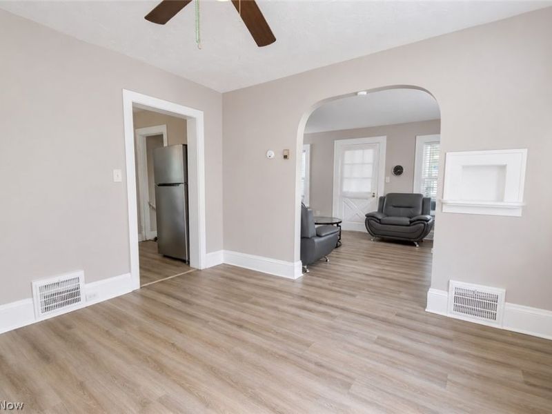 19151 Pasnow Avenue, Euclid, OH 44119 Photo 11