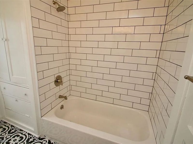 19151 Pasnow Avenue, Euclid, OH 44119 Photo 16