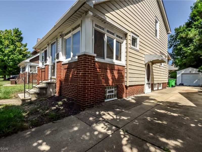 19151 Pasnow Avenue, Euclid, OH 44119 Photo 7