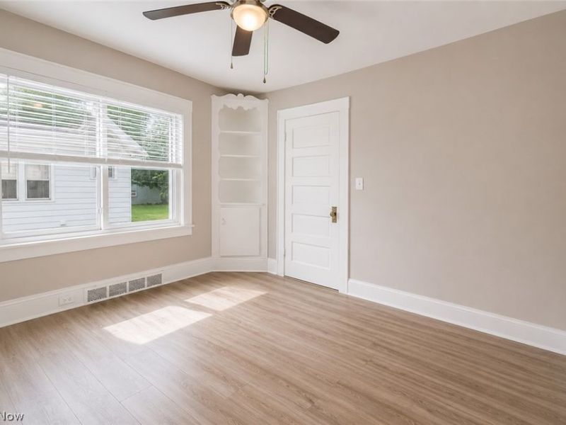 19151 Pasnow Avenue, Euclid, OH 44119 Photo 9