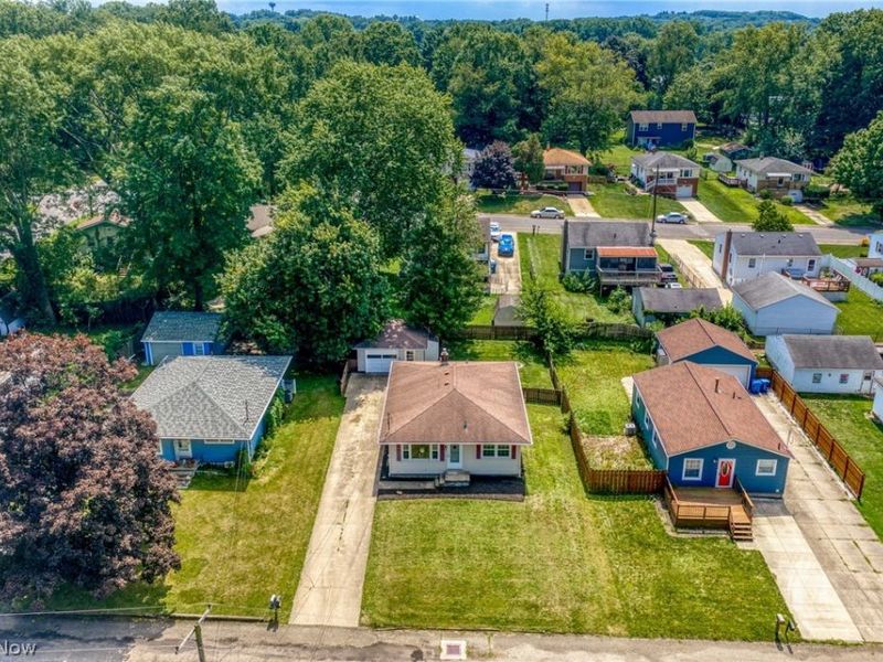2876 Farmdale Road, Akron, OH 44312 Photo 4