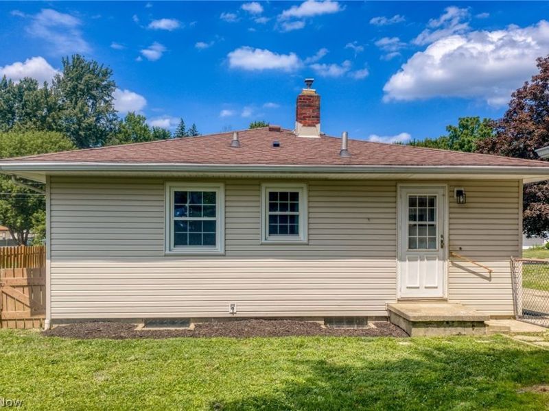 2876 Farmdale Road, Akron, OH 44312 Photo 42