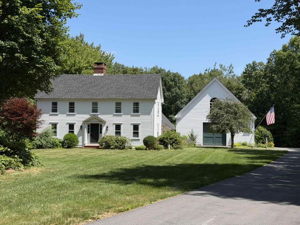 57 Knox Road, Bow, NH 03304