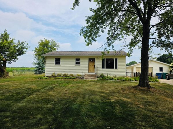 2007 135th Avenue, Hopkins, MI 49328