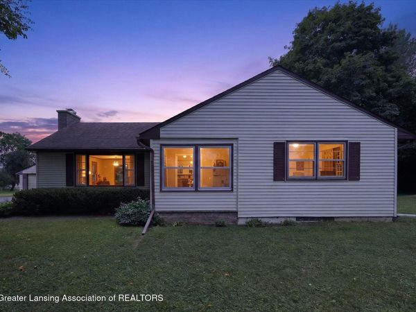 9207 W Herbison Road, Eagle, MI 48822