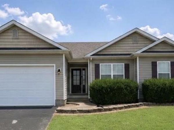 400 St Paul Avenue , Bowling Green, KY 42101