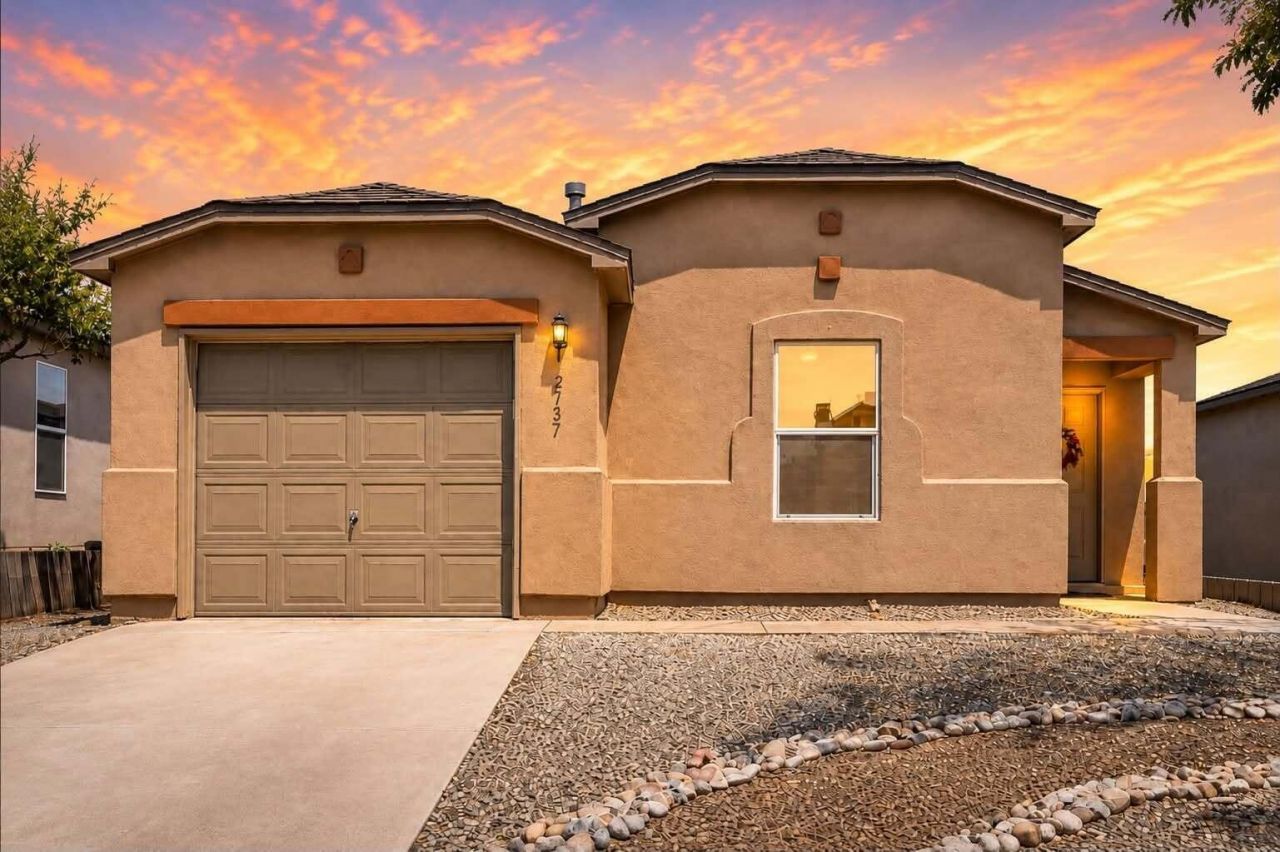 2137 Sagecrest Loop Ne, Rio Rancho, NM 87144 Main Photo
