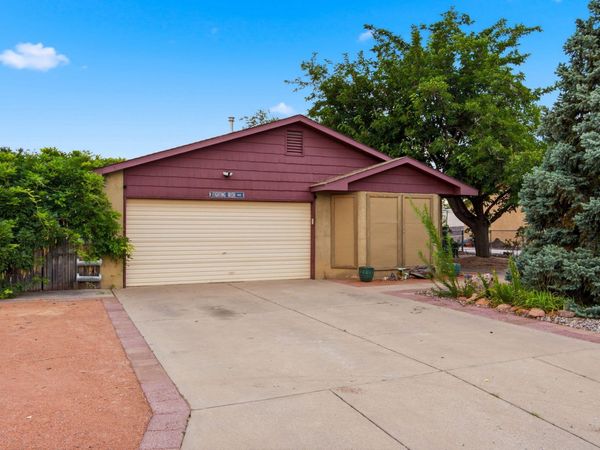 5920 Palo Verde Drive NW, Albuquerque, NM 87114