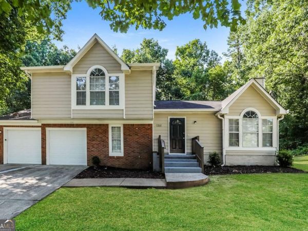 1361 Wrens Court, Jonesboro, GA 30238