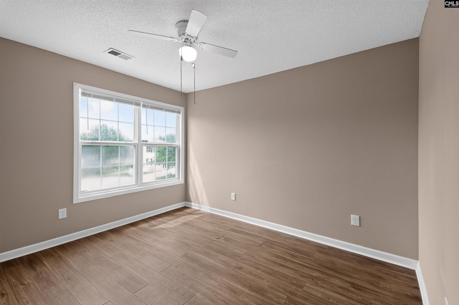 616 Castle Ridge Drive  Photo 17