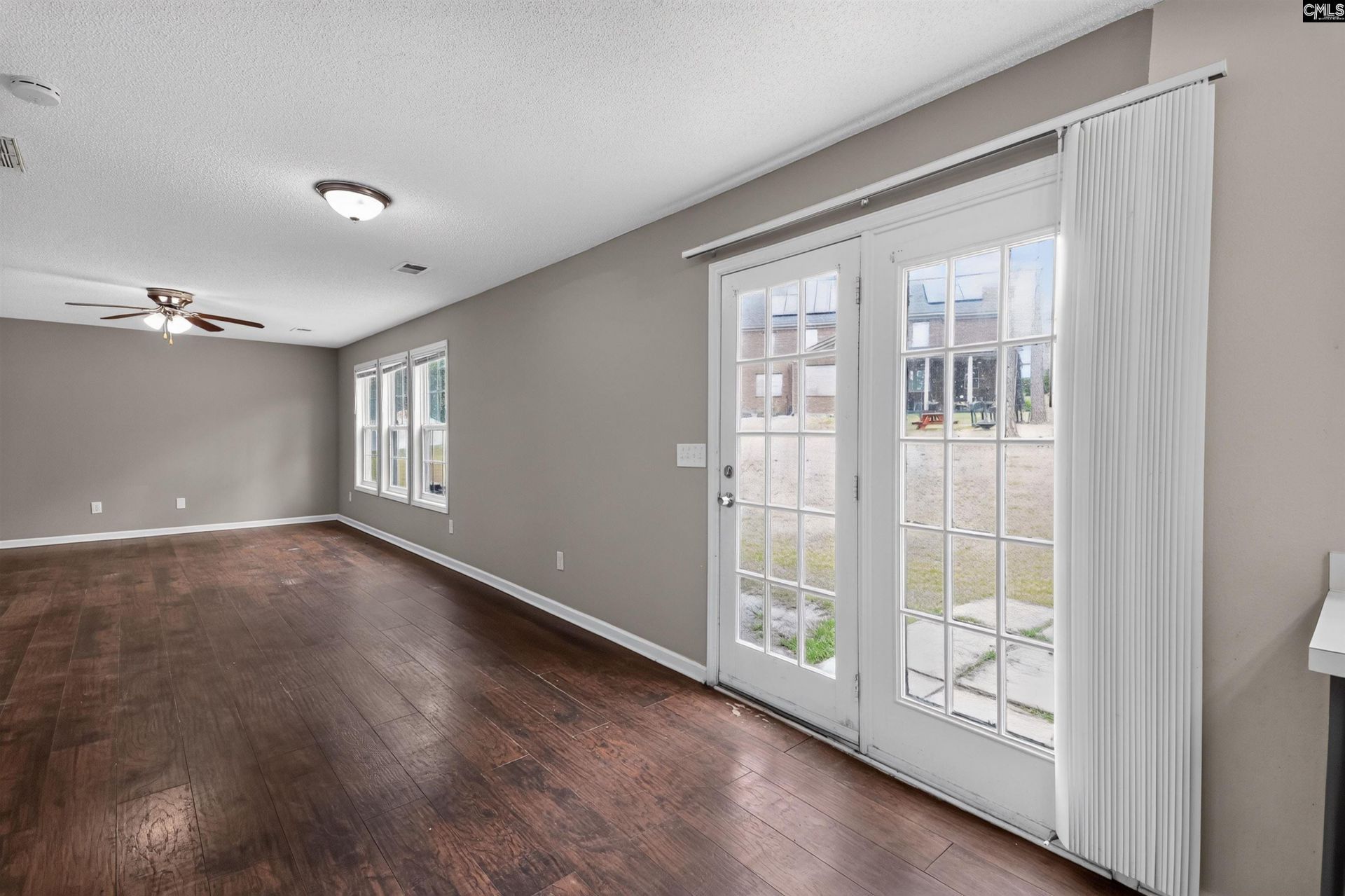 616 Castle Ridge Drive  Photo 24