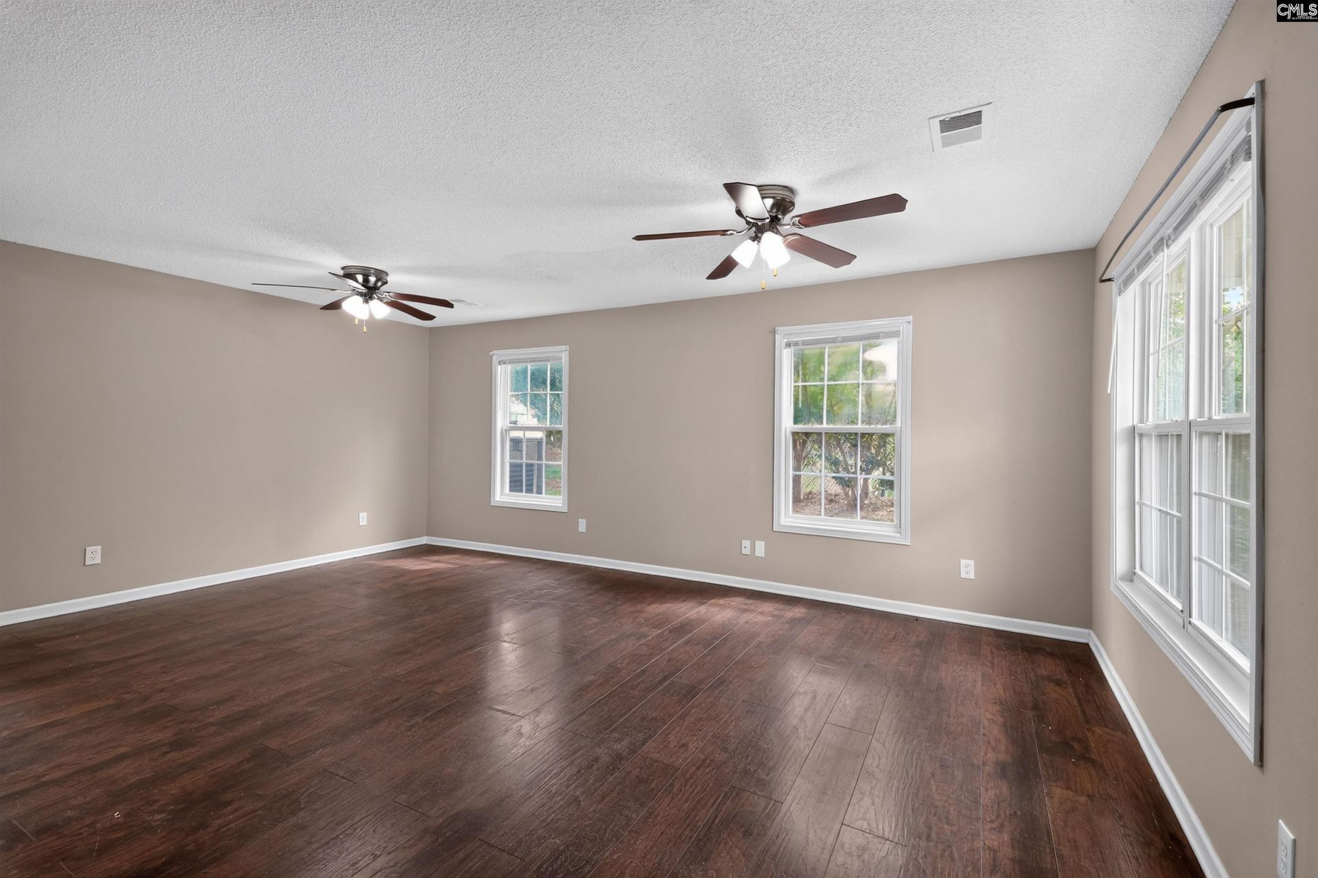 616 Castle Ridge Drive  Photo 9