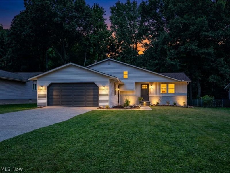 3931 Canterbury Drive, Brunswick, OH 44212 Photo 3