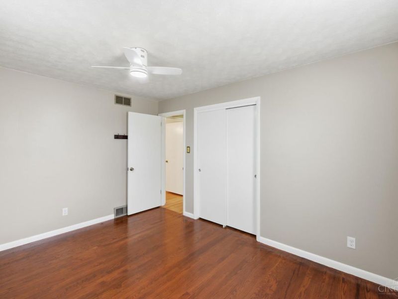 4248 Simca Lane, Green Township, OH 45211 Photo 34