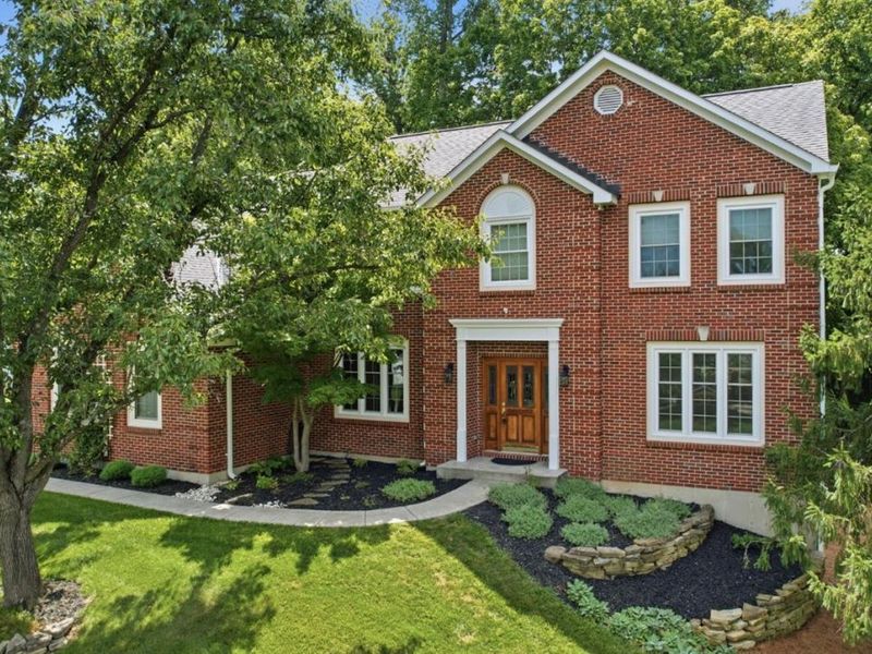 6641 Miami Trails Drive, Loveland, OH 45140 Photo 1