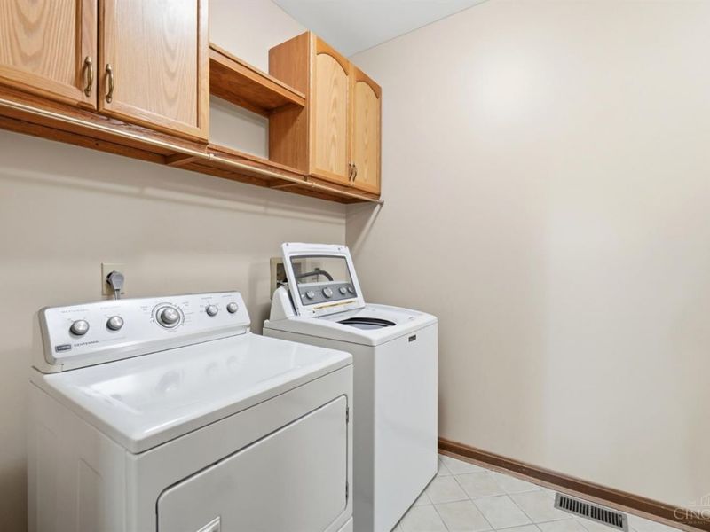 6641 Miami Trails Drive, Loveland, OH 45140 Photo 31