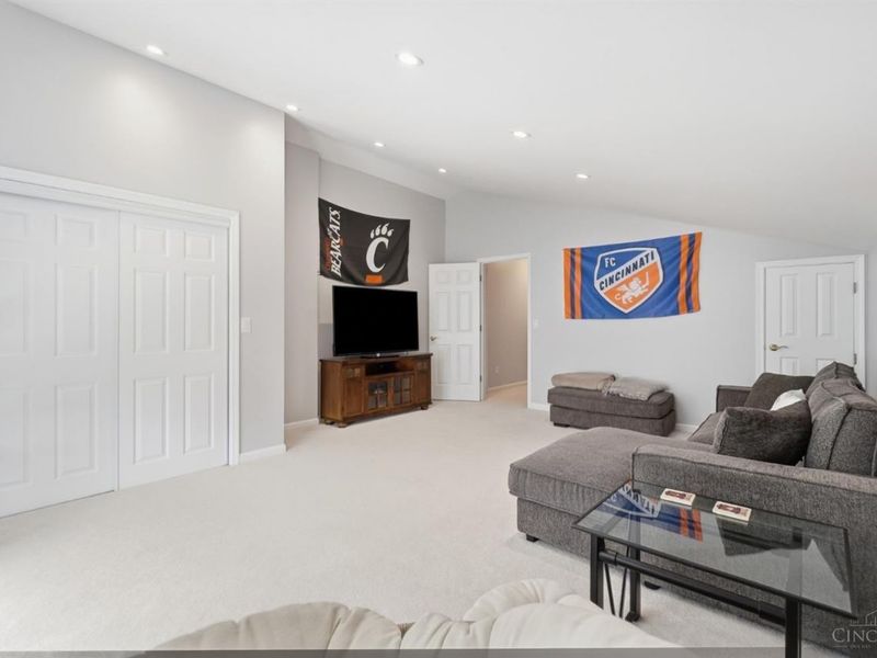 6641 Miami Trails Drive, Loveland, OH 45140 Photo 52