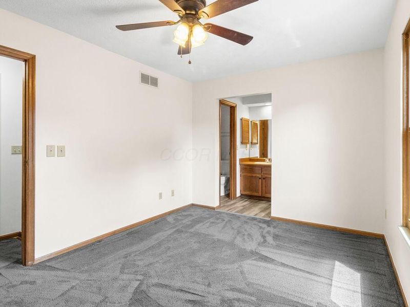 8393 Cliffthorne Way , Columbus, OH 43235 Photo 30