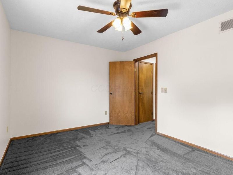 8393 Cliffthorne Way , Columbus, OH 43235 Photo 31