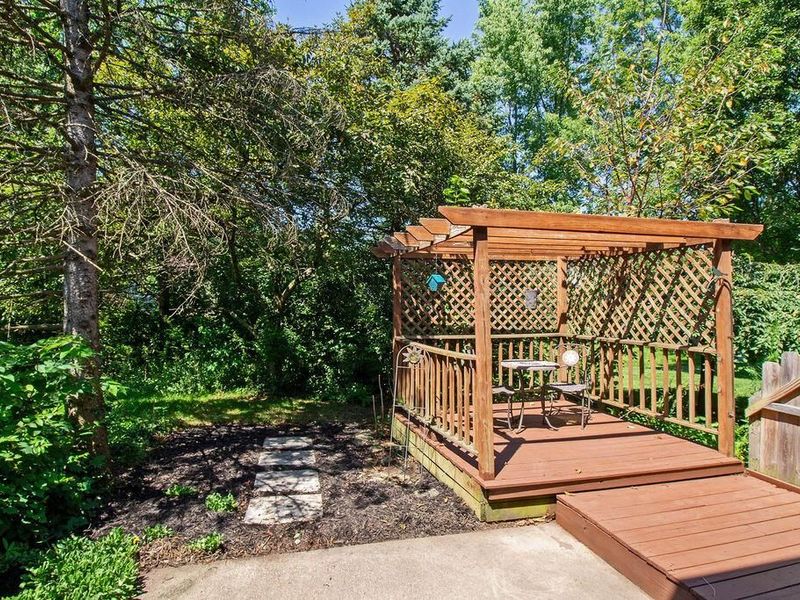 8393 Cliffthorne Way , Columbus, OH 43235 Photo 45