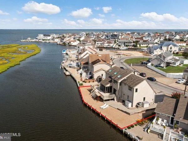 1036 MONTAUK DRIVE, FORKED RIVER, NJ 08731
