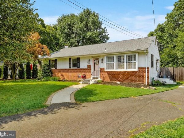 151 E RICHARDSON AVENUE, LANGHORNE, PA 19047