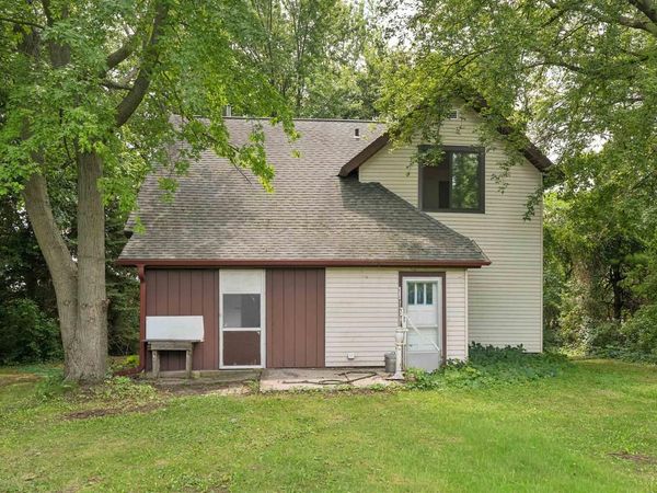 W5102 CARNEY ROAD, Hilbert, WI 54129